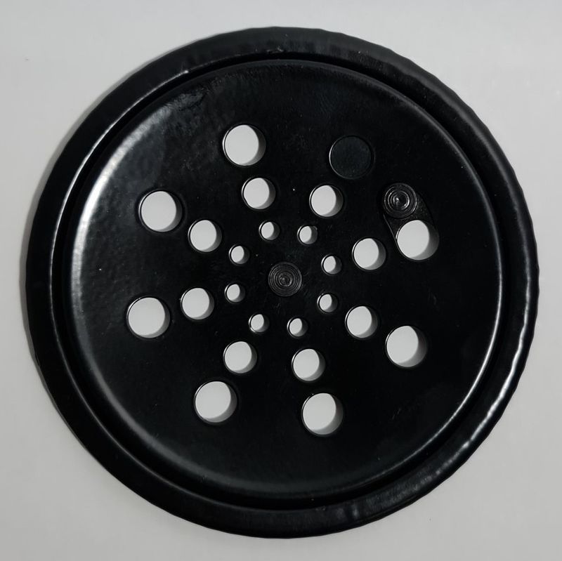 Grelha-com-Fecho-Caixilho-Redondo-15cm-Black---CLX